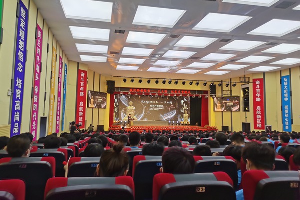 长春理工大学+1.jpg